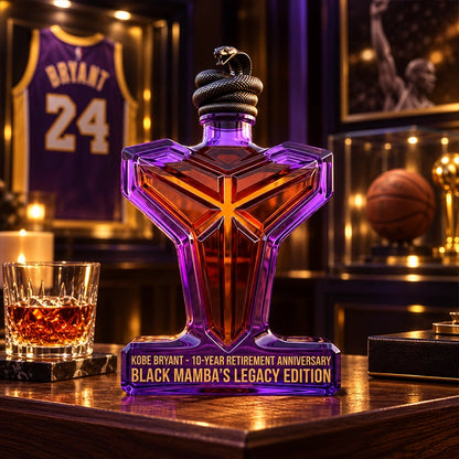 Decorative Glass Whiskey Decanter