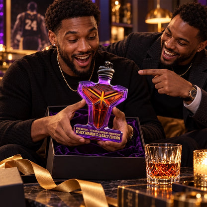 Decorative Glass Whiskey Decanter