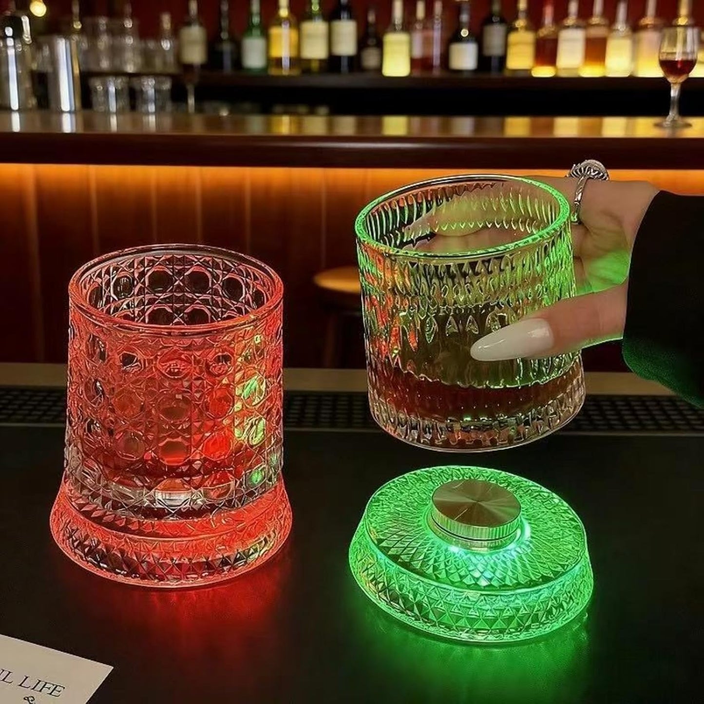 Rotating Whiskey Glass with LED Base – Unique Gift for Men & Home Bar